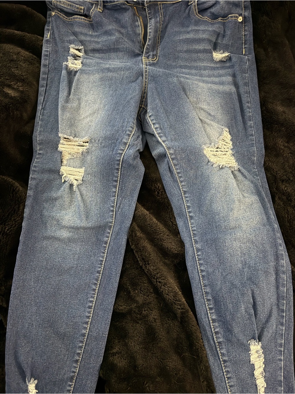 SHEIN Distressed Mid-Blue Skinny Jeans